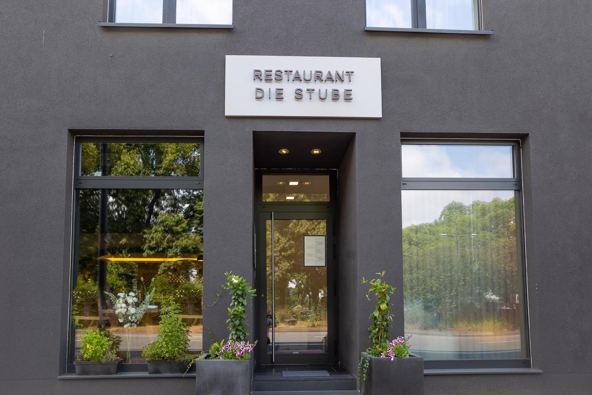 &Repeat Koeln Airport Hotel Buitenkant foto